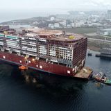 Mittelschif der Globa Dream in Warnemünde