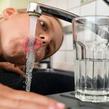 Gegen die Müdigkeit antrinken