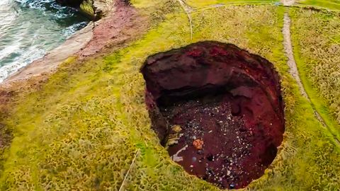 Naturphänomen: Einfach magisch! Rosafarbene Grotte in Australien lockt Abenteurer an