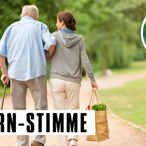 Die Pflege der eigenen Eltern zu übernehmen, ist für viele Menschen Selbstverständlichkeit und Belastung in einem (Symbolbild)
