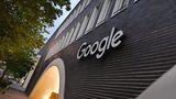 Platz 2: Google (4,6)  Der Suchmaschinenkonzern schafft es in diesem Jahr auf Platz 2 der Liste. Ein Softwareentwickler aus München ist vor allem von den persönlichen Entwicklungsmöglichkeiten beeindruckt: "Es gibt stets jemanden besseres, von dem man lernen kann."