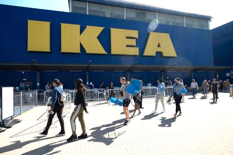 Ikea kürzt Ungeimpften das Krankengeld