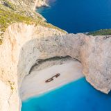 Panagiotis am Navagio Beach