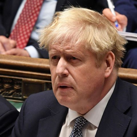 Boris Johnson blickt etwas erstaunt