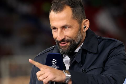 HASAN SALIHAMIDZIC BAYERN MÜNCHEN