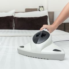 Milbenstaubsauger mit UV-Lampe