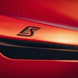 Man findet das S-Emblem überall am Auto