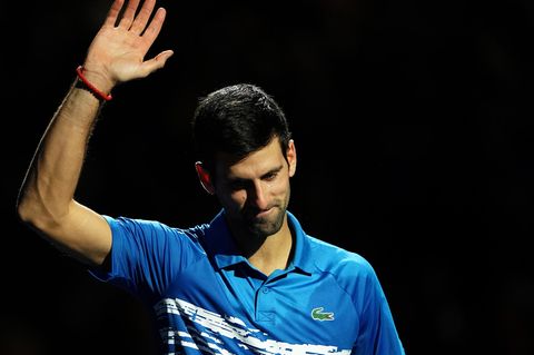 so schnell wie möglich mit Novak Djokovic in Verbindung setzen