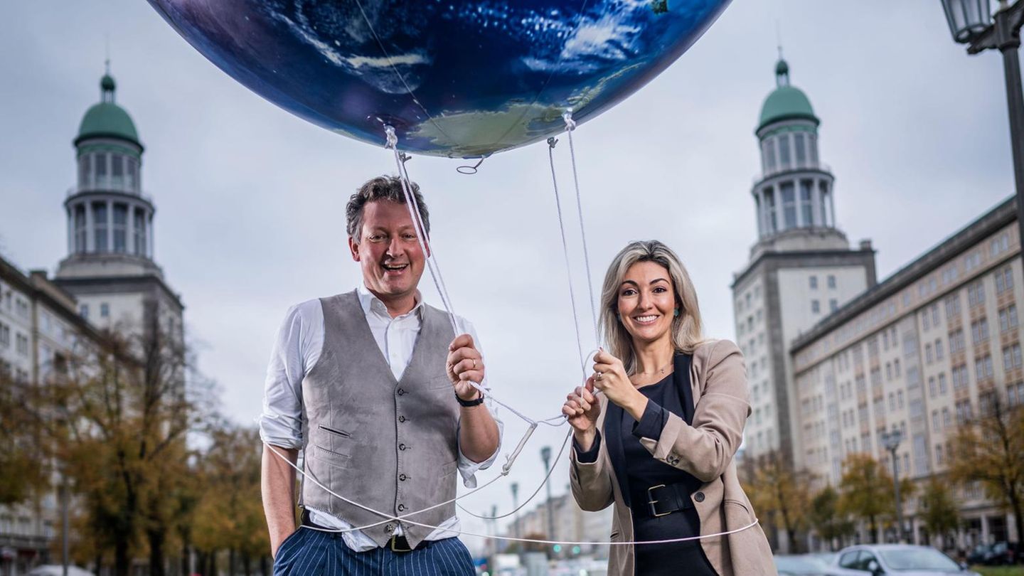 Nicole de Paula und Eckart von Hirschhausen beim World Health Summit in Berlin