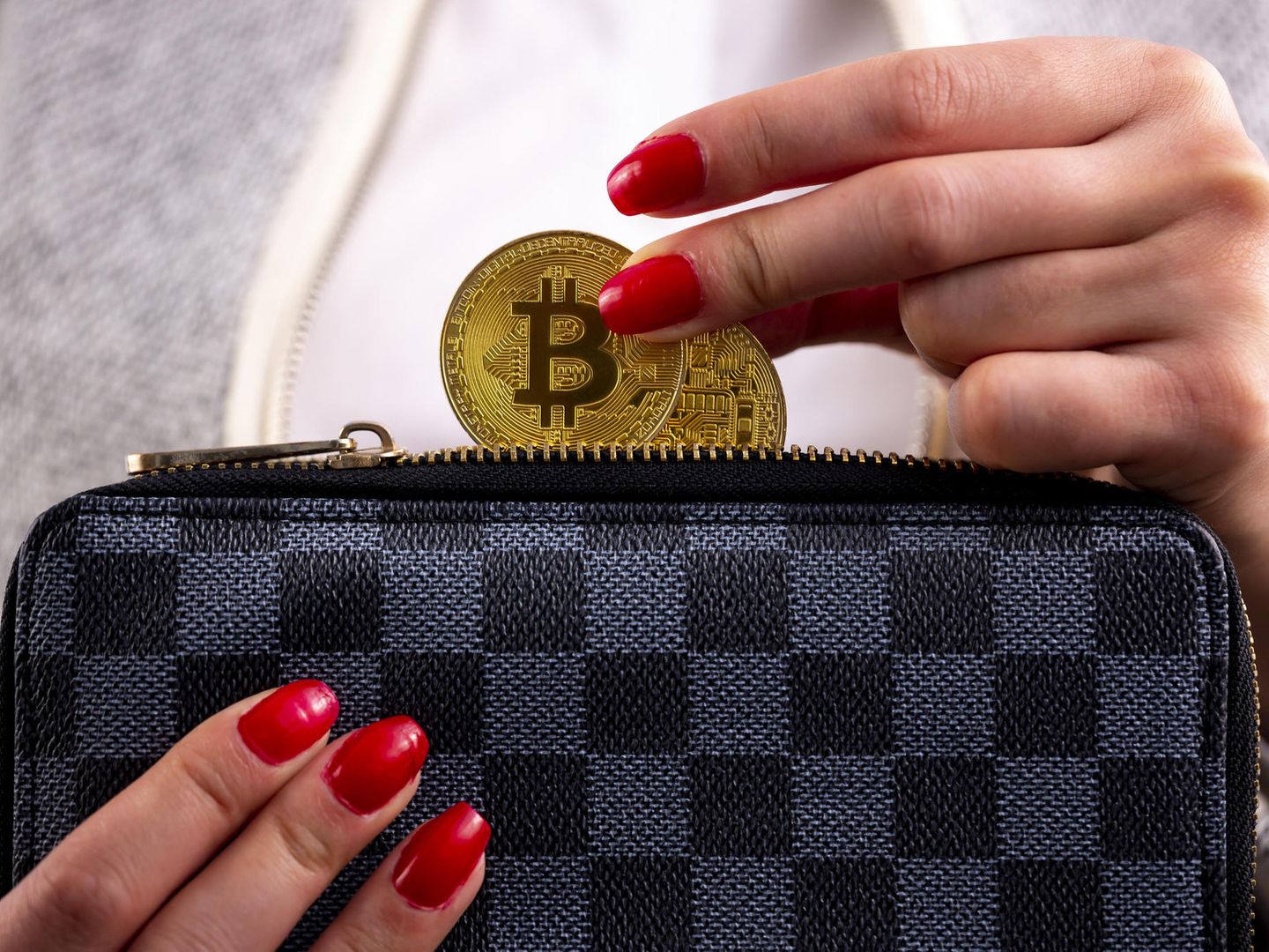 Influencer müssen Werbung für Kryptowährungen zehn Tage vorher anmelden |  STERN.de