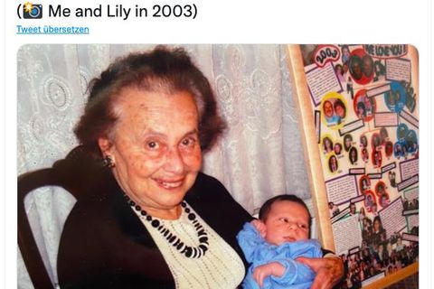 Die Holocaust-Überlebende Lily Ebert mit ihrem Urenkel Dov Forman im Jahr 2003