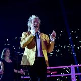 Rod Stewart führt das Ranking der Topverdiener in Las Vegas an. 2012 unterzeichnete er einen Vertrag über 50 Millionen Dollar für 18 Shows in Las Vegas im Colosseum, Caesars Palace. Pro Show kassierte er 2,7 Millionen Dollar, was ihn zum bestbezahlten Darsteller in Las Vegas macht. In sieben Jahren haben eine halbe Million Menschen seine Show besucht. 2017 hat er seinen Vertrag verlängert.