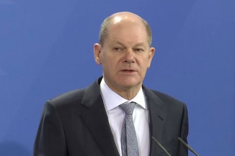 Video: Scholz trifft NATO-Generalsekretär Stoltenberg: Deeskalieren!