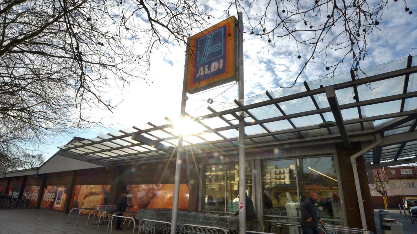 Klassische Aldi-Filiale in London. 
