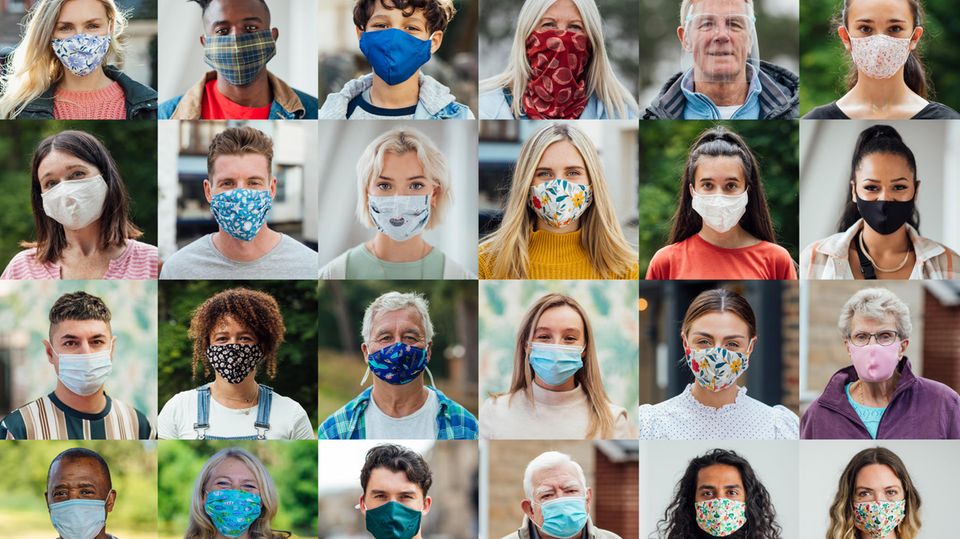 Eine Collage aus Portraitfotos von Menschen mit Maske