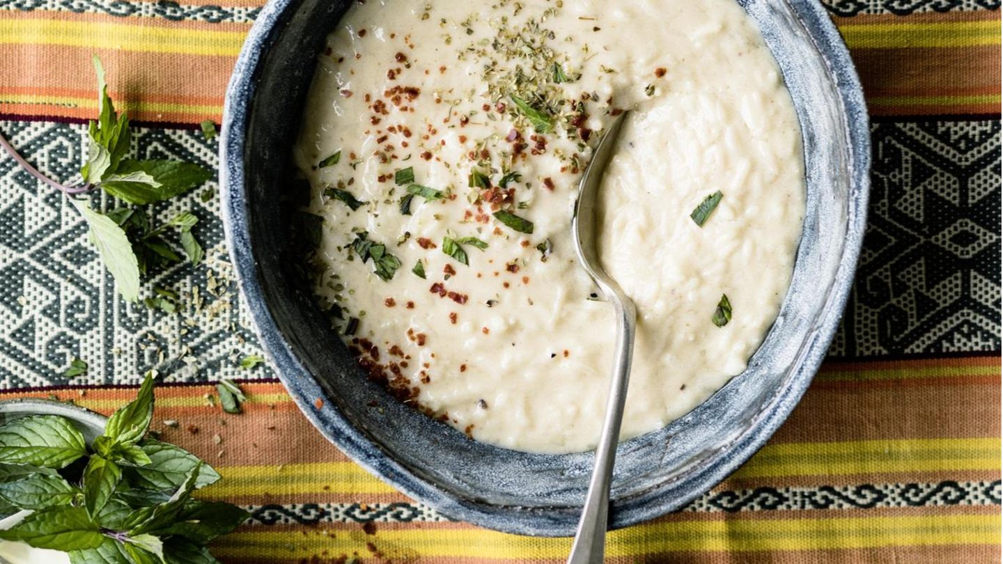 Rezept: Yayla Corbasi: Joghurt-Minz-Suppe