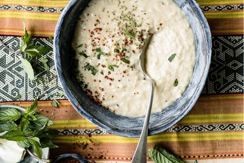 Rezept: Yayla Corbasi: Joghurt-Minz-Suppe