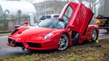 Ferrari Enzo von der Fahrerseite