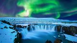Polarlichter auf Island: Goðafoss
