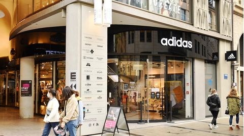 Der Flagship-Store von Adidas in München: Der Sportartikel-Hersteller zählt zu den beliebtesten Arbeitgebern in Deutschland 