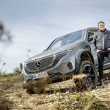 Mercedes EQC mit Entwicklungsvorstand Markus Schäfer