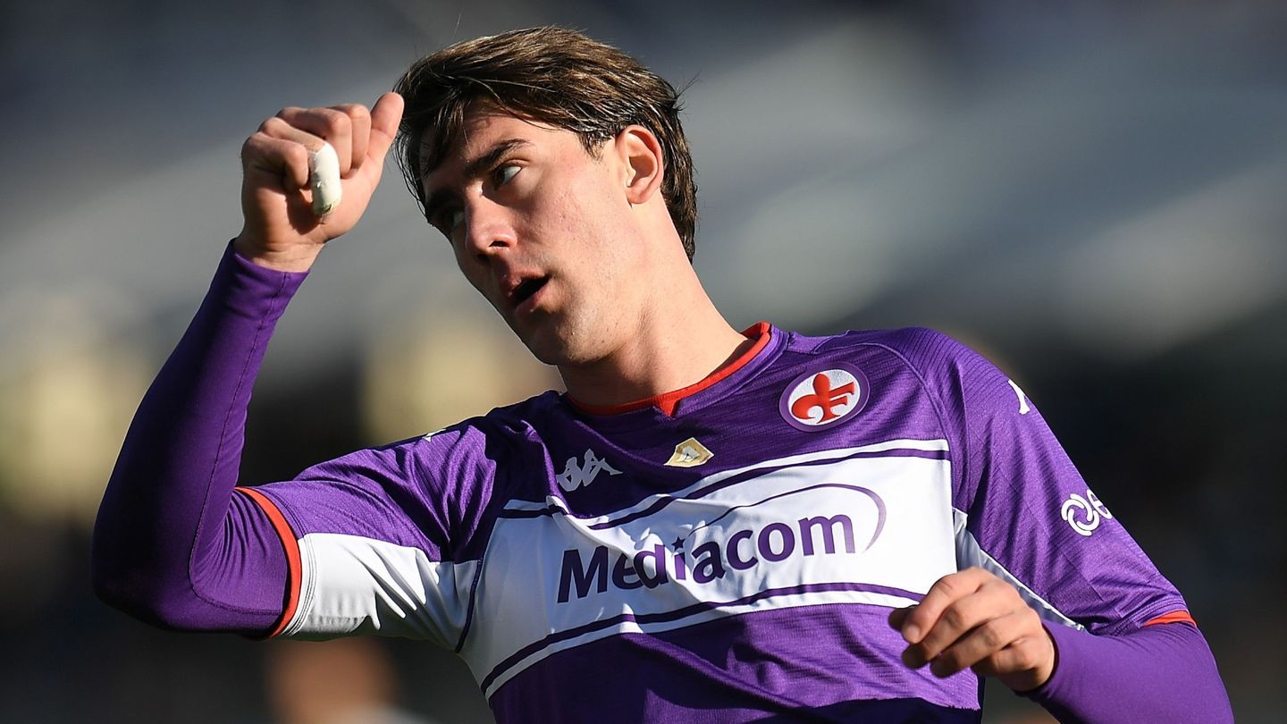 Florence managing director confirms: Dusan Vlahovic is to be sold in January