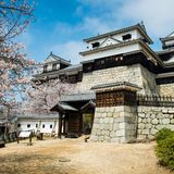 Die Burg Matsuyama in Shikoku