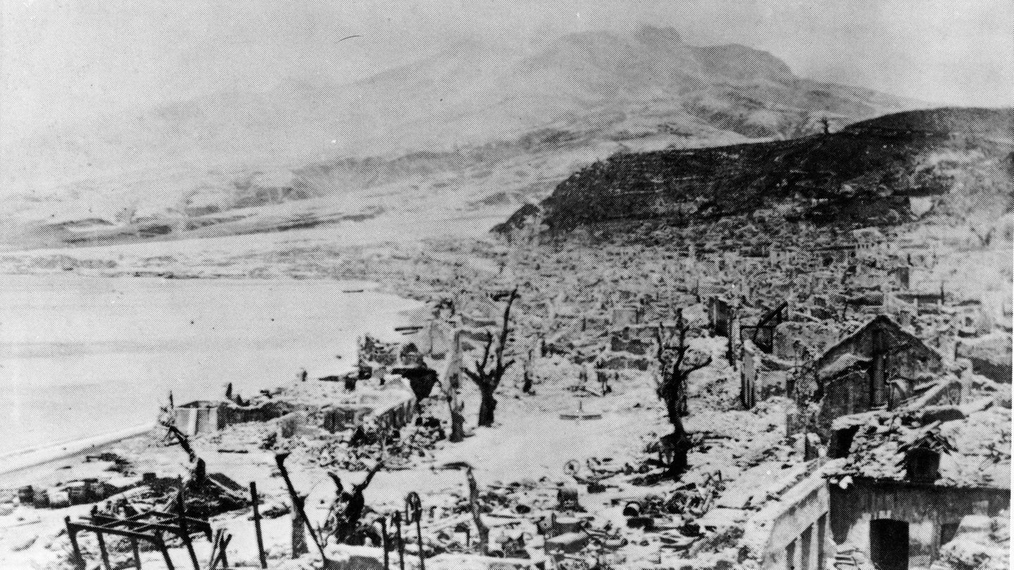 Vulkanausbruch - Krakatau Vulkanausbruch - Krakatau