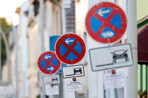 Parkverbotsschilder in Bonn