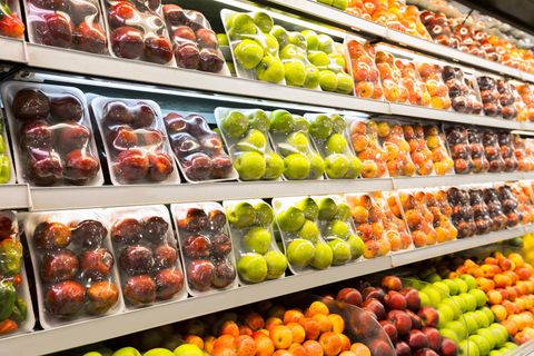 Selbst Äpfel werden im Discounter oft in Plastikverpackungen angeboten
