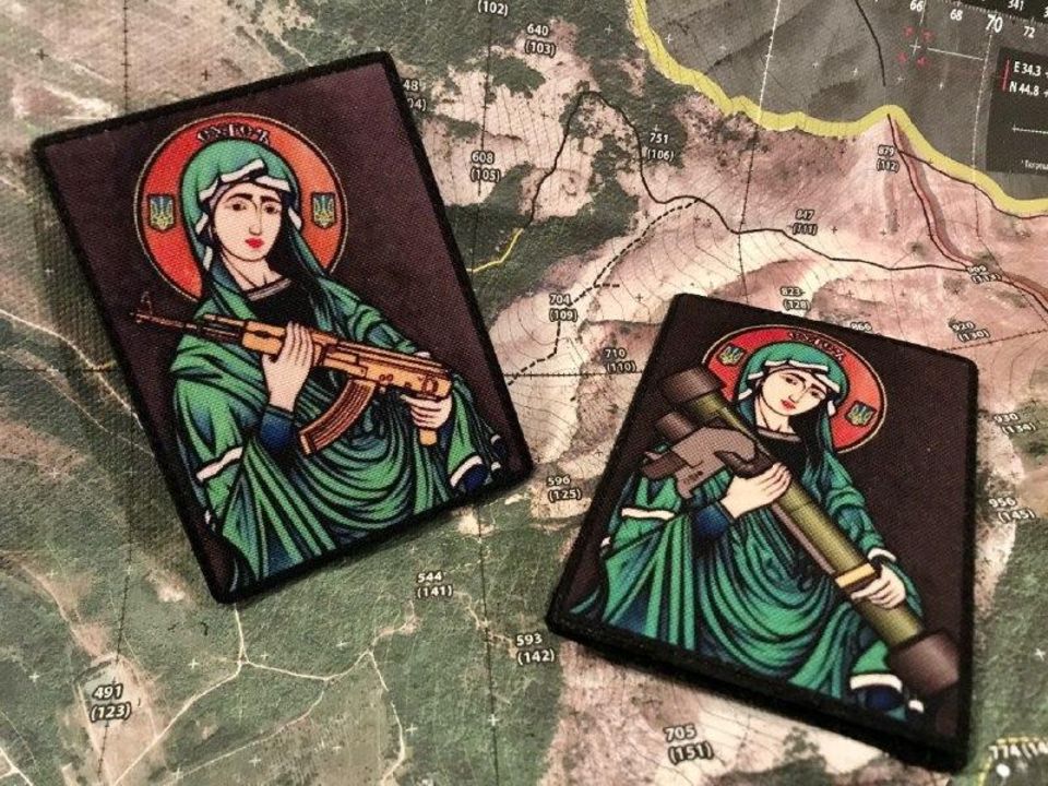 Waffenlieferungen an die Ukraine: Ukrainischer Patch mit "Saint Javelin" Ukrainischer Patch mit "Saint Javelin"