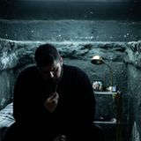 Gennaro gehörte die Welt und doch kehrte er in dieses Loch zurück.