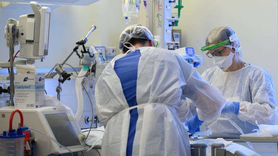 Corona-Variante Omikron gefährdet die Personaldecke in Krankenhäusern