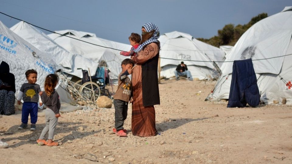 Flüchtlinge in einem Auffanglager auf Lesbos