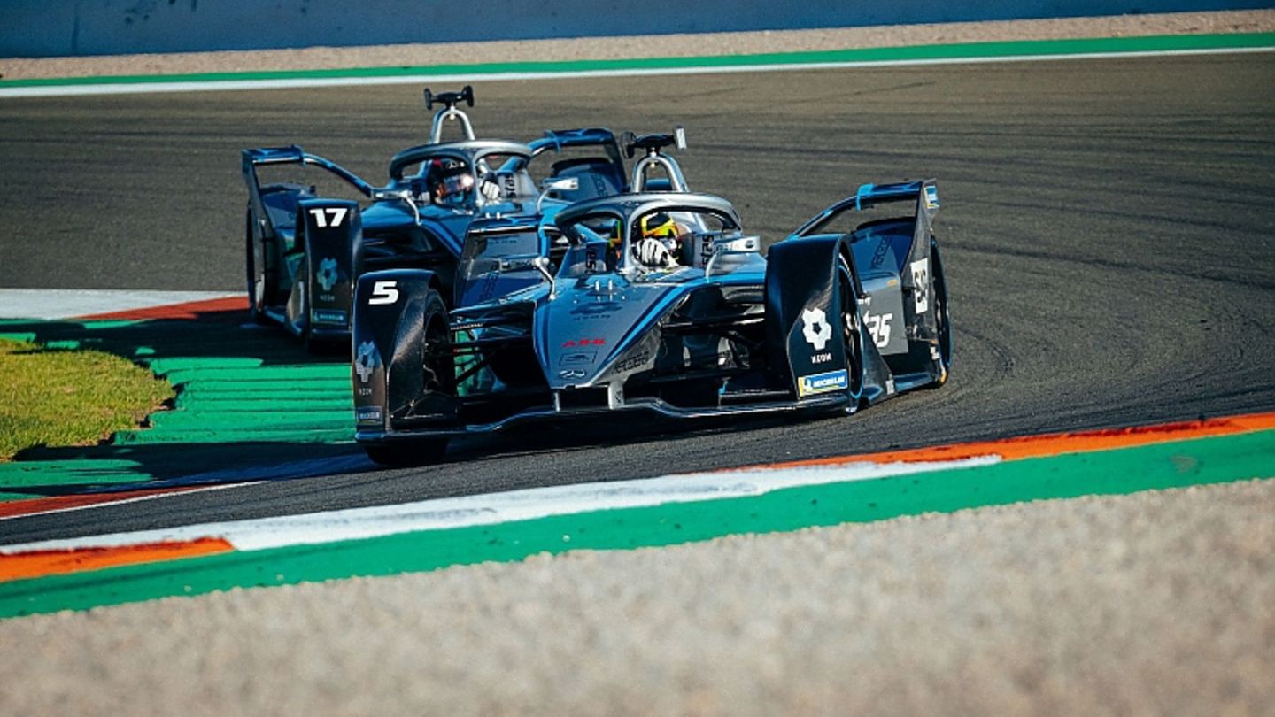 Das Mercedes EQ Forme-E-Team machte bei den Testfahrten eine gute Figur