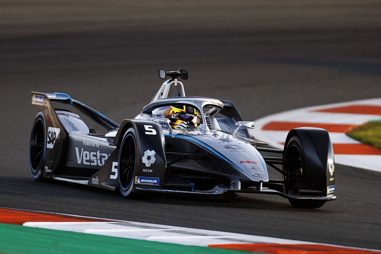 Mercedes EQ Formel E Team Pilot Stoffel Vandoorne bei den Valencia Tests 2022