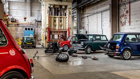 Alte Minis mit neuem Motor - Mini Recharged