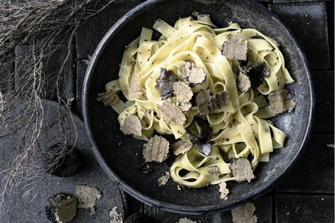 Trüffelpasta vom Feinsten: Fettucine mit Périgord-Trüffel