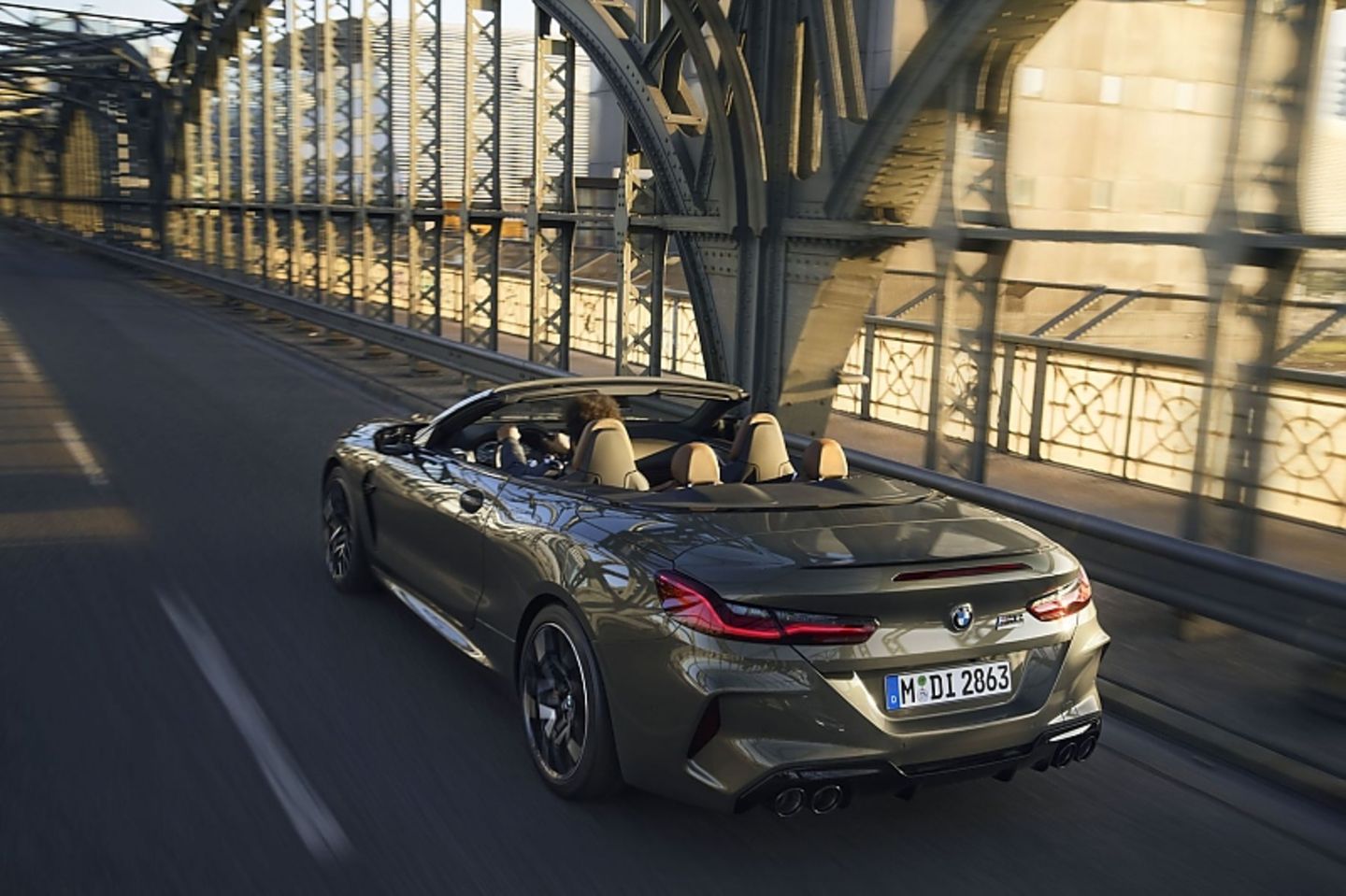 BMW M8 Competition MJ 2022