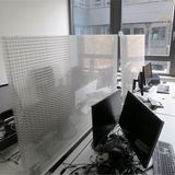 Und zum Abschluss nochmal Schreibtische, mit formschönen Raumteilern. Alle Angebote finden Sie hier