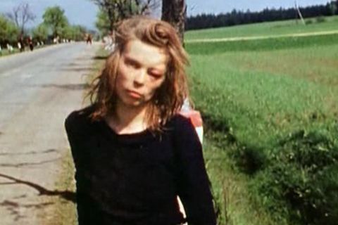 Auf dem Film erkennt man, dass die Frau kaum noch sprechen kann.