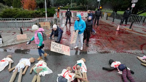 Gegner des Abtreibungsverbots protestieren in Warschau