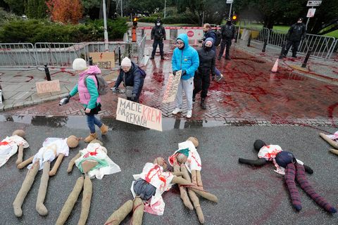 Gegner des Abtreibungsverbots protestieren in Warschau