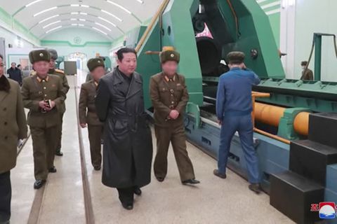 Video: Nordkorea bestätigt Tests von militärischen Flugkörpern