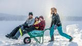 Hatten sichtbar viel Spaß beim Bauen ihrer Suite "Sacred Giant": Anna-Sofia Mååg, Emilia Elisson, My Flink und Oscar Insulander.