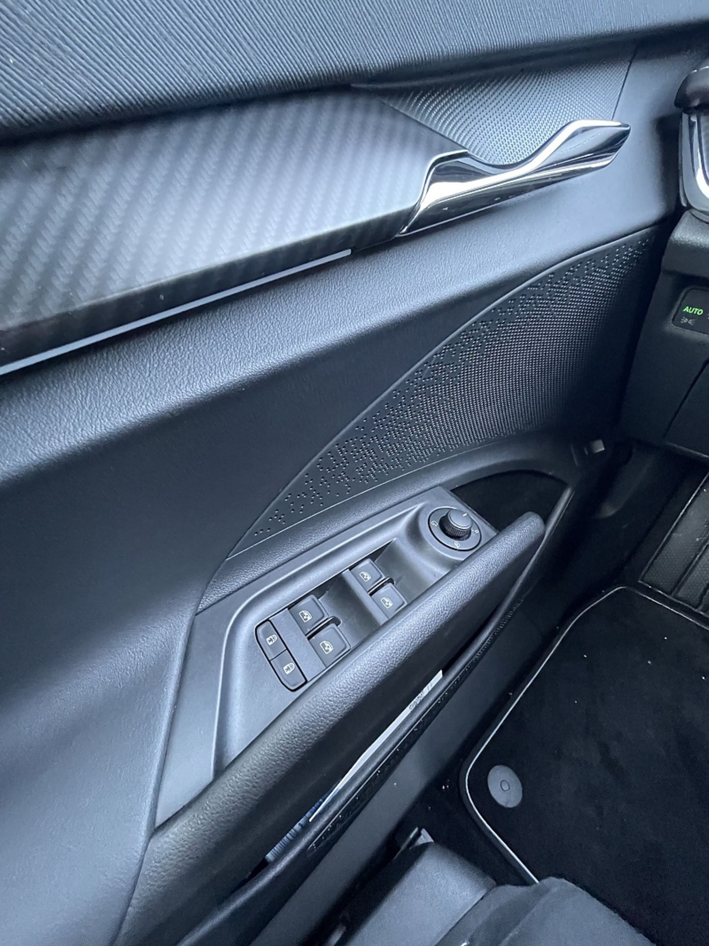 Skoda Enyaq 80x