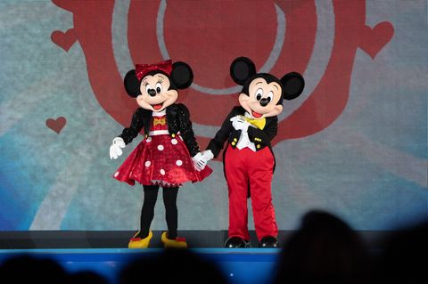 Minnie Maus (l.) und Mickey Maus