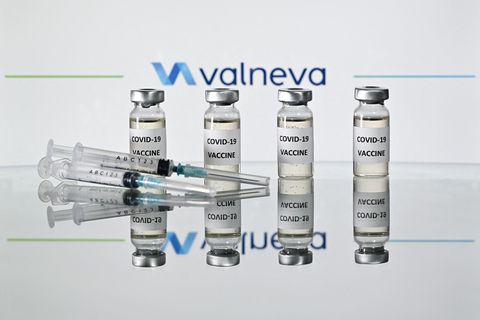 Der Totimpfstoff des Pharmaherstellers Valneva könnte besser gegen Omikron helfen als andere Wirkstoffe
