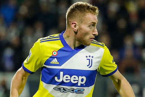 Dejan Kulusevski Juventus 2021-22