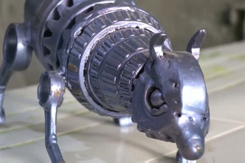 Video: Kunst aus Schrott
